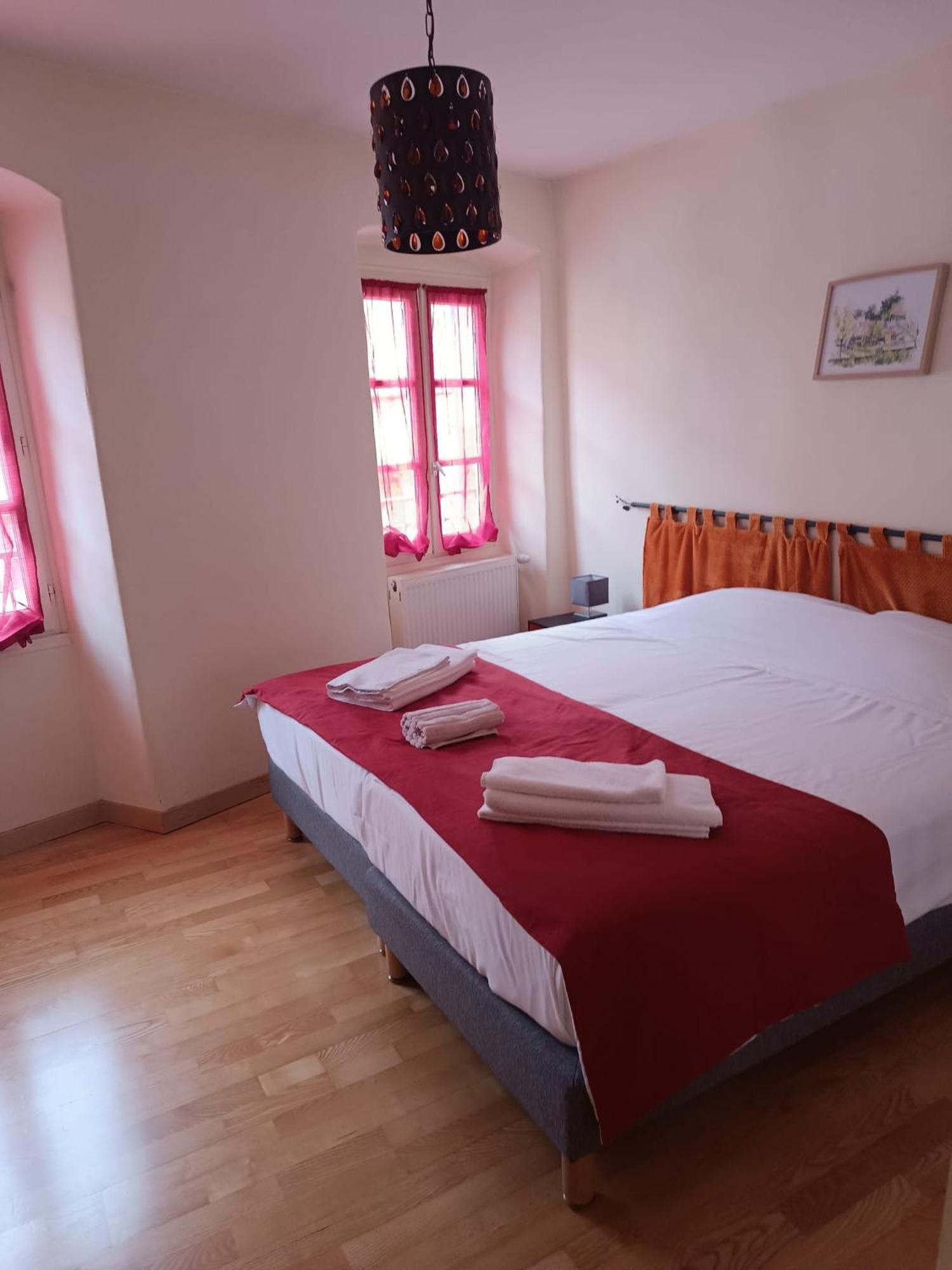 Relais Du Noble Voyageur Hotell Brioude Eksteriør bilde
