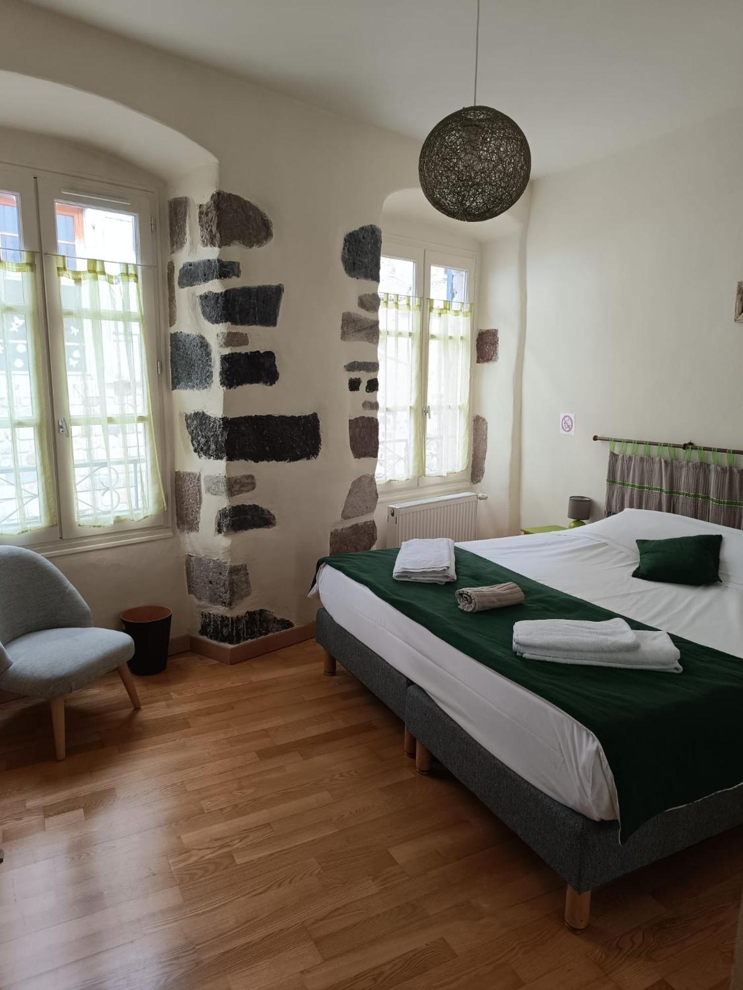Relais Du Noble Voyageur Hotell Brioude Eksteriør bilde